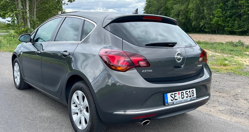 Opel Astra cena 34900 przebieg: 149000, rok produkcji 2014 z Stoczek Łukowski małe 379